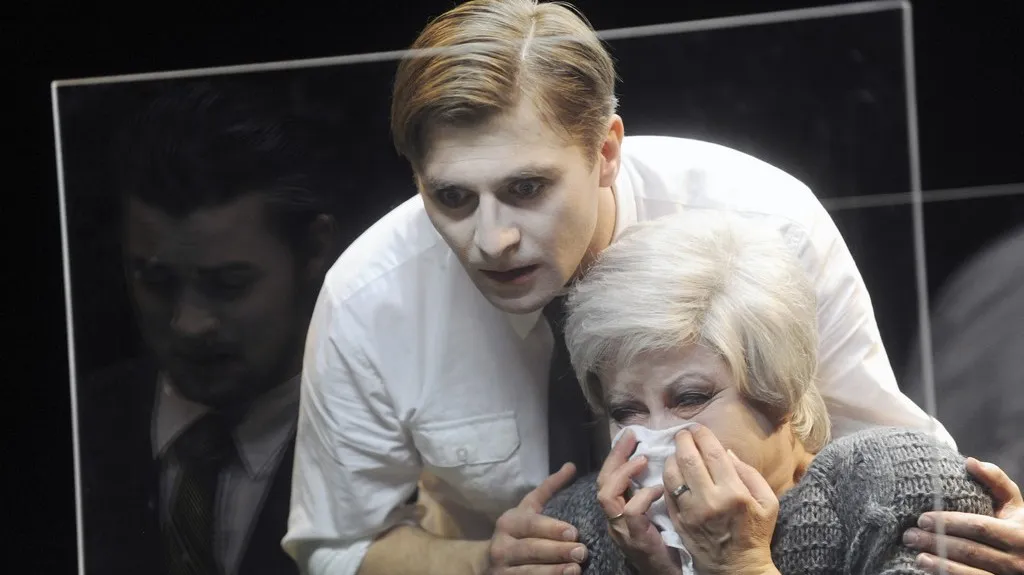 Pokusní králíci / Josef Pejchal a Ludmila Mecerodová