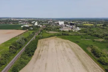 Poodřím má vést železnice. Ohrozí chráněné druhy, tvrdí přírodovědci
