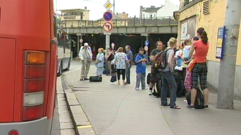 Stanoviště náhradní autobusové dopravy v Brně