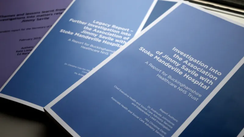 Vyšetřovací spisy k Savileově kauze z nemocnice Stoke Mandeville