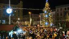 Slavnostní rozsvícení vánočního stromu na náměstí Svobody v Brně (24. listopadu 2023)