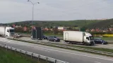 Kolona vozidel ve směru na Brno