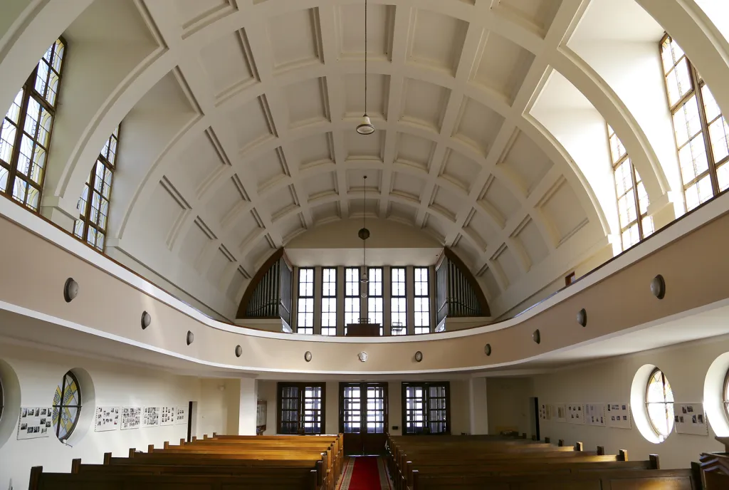 Fara a kostel Církve československé husitské v Čáslavi od Bohumíra Kozáka, 1924–1926