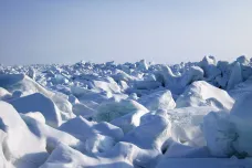 Letos se ještě v Arktidě nevytvořil led, běžně už by moře bylo zamrzlé