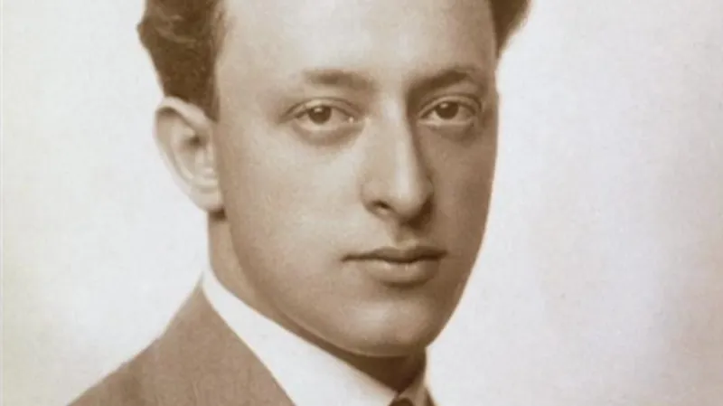 Skladatel Rafael Schächter vězněný v Terezíně