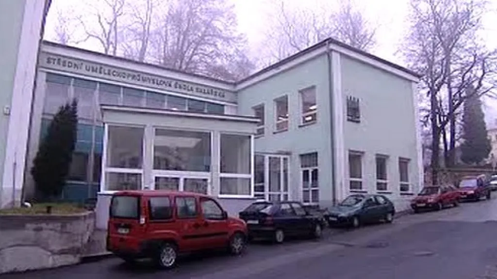 Sklářská škola v Šenově