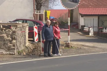 Obec na Lounsku přišla o jediný přechod, žádá jeho obnovu