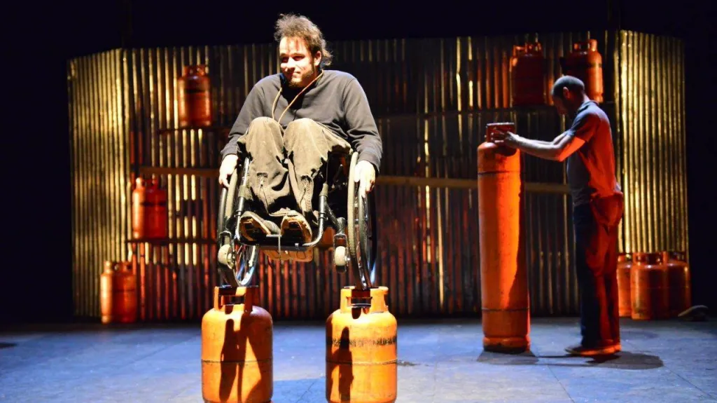 Cirque Inextremiste / Extrêmités