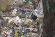 Firma, která do Doks navezla odpad, žádala o povolení na recyklační linku. Zatím ho však nedostala