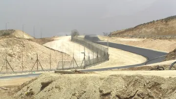 Izraelská bezpečnostní bariéra