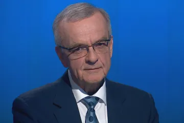 Vládní opatření proti cenám paliv jsou drahá a neefektivní, myslí si Kalousek