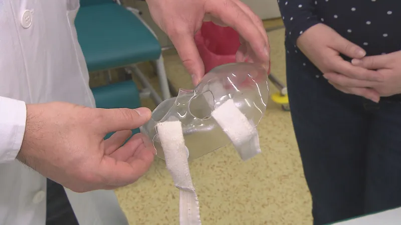 Speciální maska pro léčbu jizev