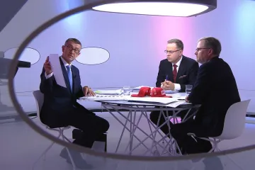 Bankovní daň je nesmysl, řekl Babiš a navrhuje speciální fond. Zase jen řeči a nic z toho, míní Fiala