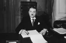 Před 80 lety byl jmenován premiérem Alois Eliáš, komunisty ukřivděný hrdina, kterého popravili nacisté