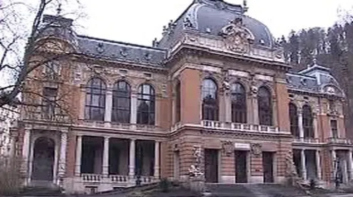 Císařské lázně v Karlových Varech zůstávají uzavřené.