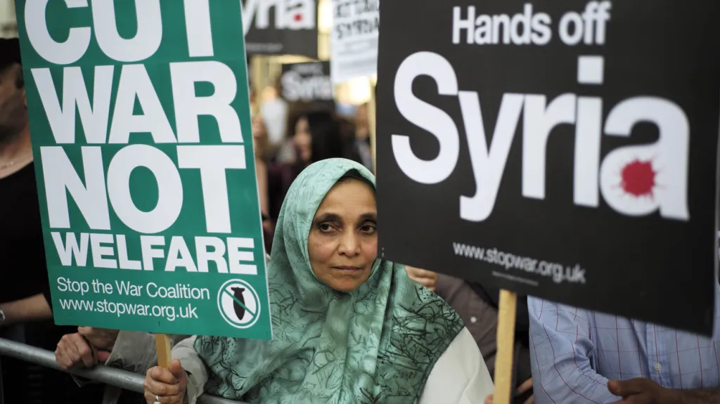 Protest proti válce v Sýrii