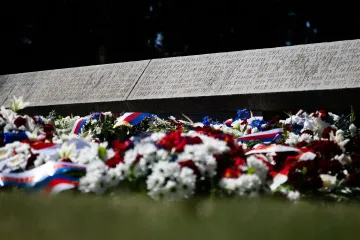 Pietní akt připomněl vyhlazení osady Ležáky