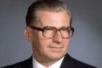 Recenze: Štrougalovýma očima