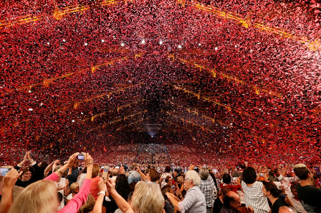 Účastnící zahájení filmového festivalu Lumière 2018 Grand Lyon Film Festival ve francouzském Lyonu