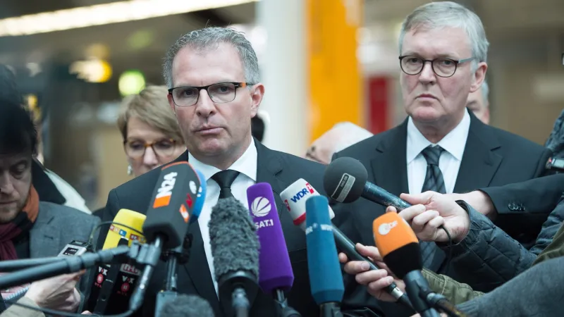 Šéf Lufthansy Carsten Spohr a ředitel Germanwings Thomas Winkelmann