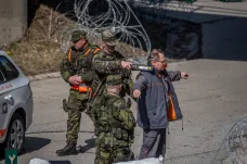 Policisté i vojáci nacvičovali, jak uchránit Temelín před teroristy 