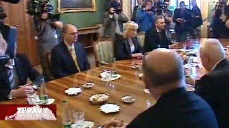 Slovenský kabinet schvaluje programové prohlášení