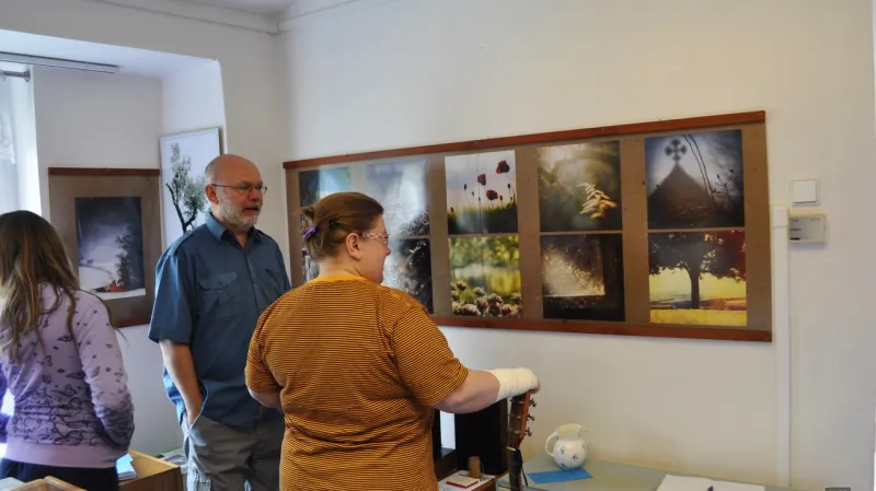 Z vernisáže výstavy Marty Černické