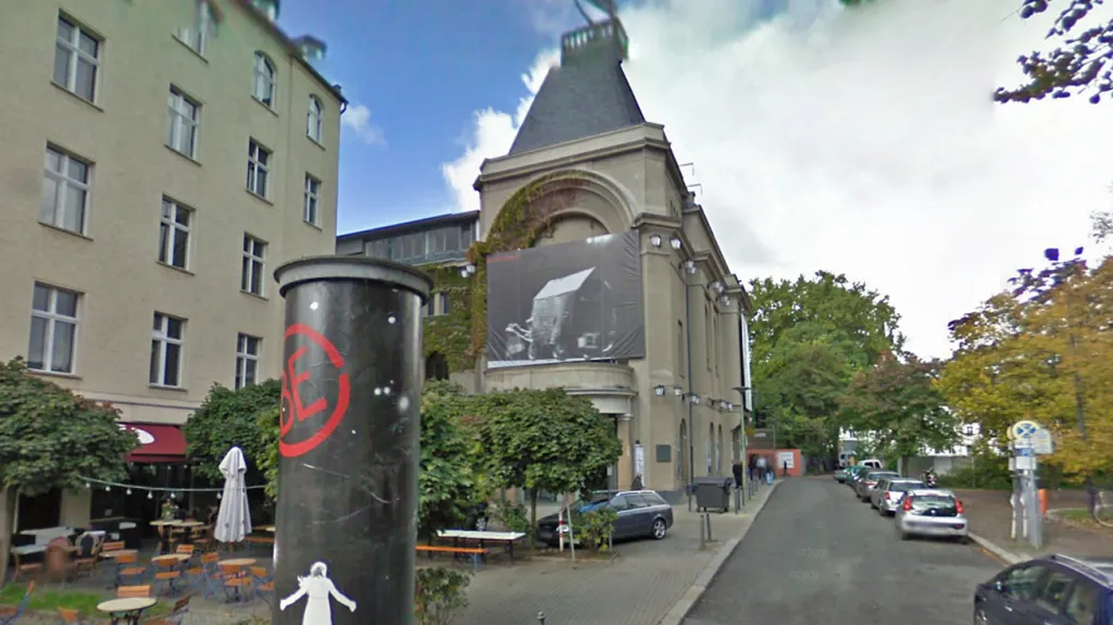 Theater am Schiffbauerdamm