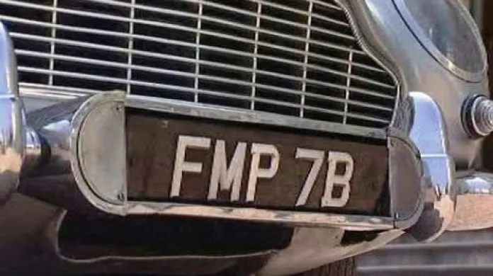 Bondovo auto je na prodej