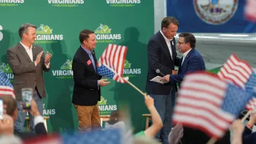 Předvolební mítink proti návrhu demokratů na překreslení volebních obvodů ve Virginii (11. dubna 2026)