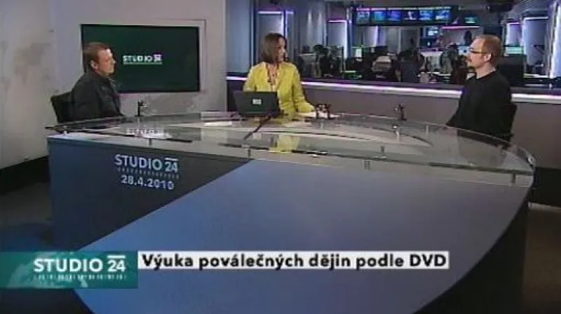 Mikuláš Kroupa a pedagog Roman Anýž ve Studiu ČT24