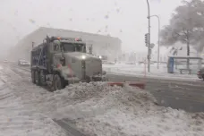 Východ Spojených států zasáhla sněhová bouře. Uzemnila i prezidenta Bidena