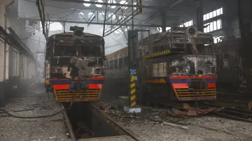 Ruský nálet zcela zničil železniční nádraží ve městě Fastiv v Kyjevské oblasti a poškodil tamní depo