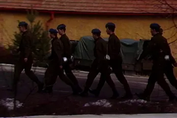 30 let zpět: Modré barety v Českém Krumlově
