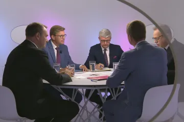 Výsměch rozpočtovému řemeslu, říká Havlíček. Podle Kupky se ještě jedná o penězích na dopravu