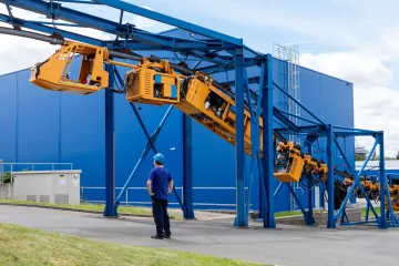 Zezelenání výroby, zautomatizování procesů či rozvoj perspektivních oborů. Ekonomové očekávají změny v průmyslu