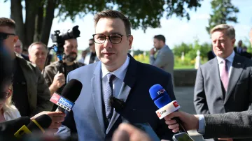 Ministr zahraničí Jan Lipavský (nestr.)