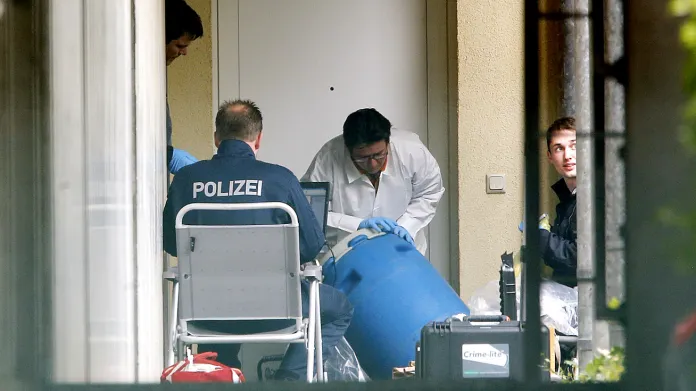 Německá policie v bytě podezřelých v Oberurselu