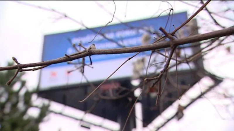 Třetina billboardů v Česku je nelegální