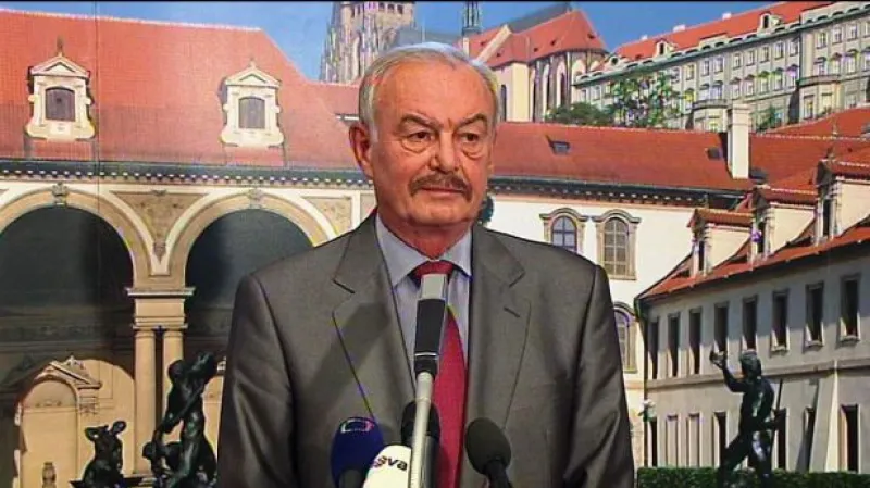 Brífink Přemysla Sobotky ke kandidatuře na prezidenta
