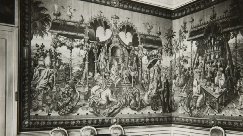 Takhle vypadal gobelínový pokoj před válkou