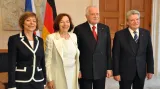 Václav Klaus a Joachim Gauck s partnerkami