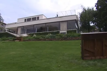 V brněnských zahradách potkáte neviditelnou plastiku a uslyšíte hudbu slunce