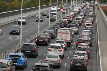 Řidiče v Praze čekají další omezení