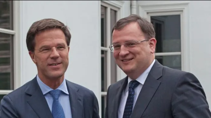 Rutte a Nečas k výzvě PVV