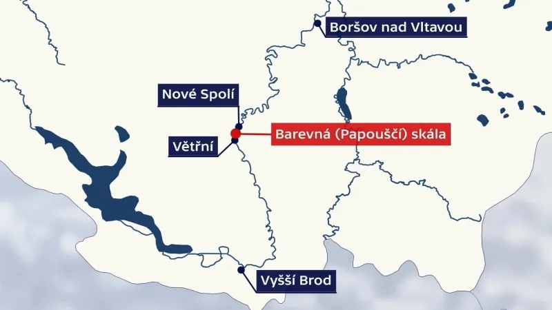 Barevná skála na Vltavě