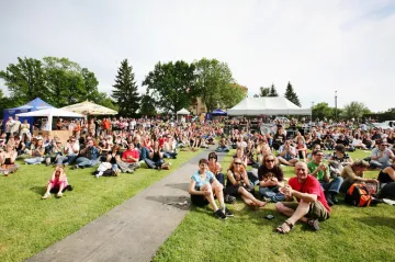 AVÍZO: Festival Mezi ploty 2009