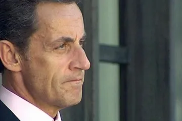 Aféra odposlechů: Bývalý francouzský prezident Sarkozy je ve vazbě