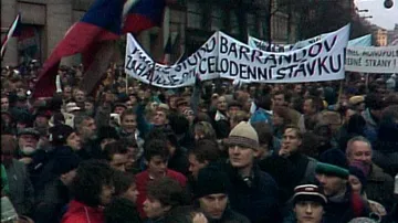 Václavské náměstí v listopadu 1989