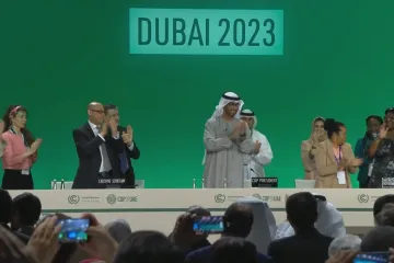 Konec fosilní éry, řekl eurokomisař k závěru COP28. Hladík očekává modernizaci